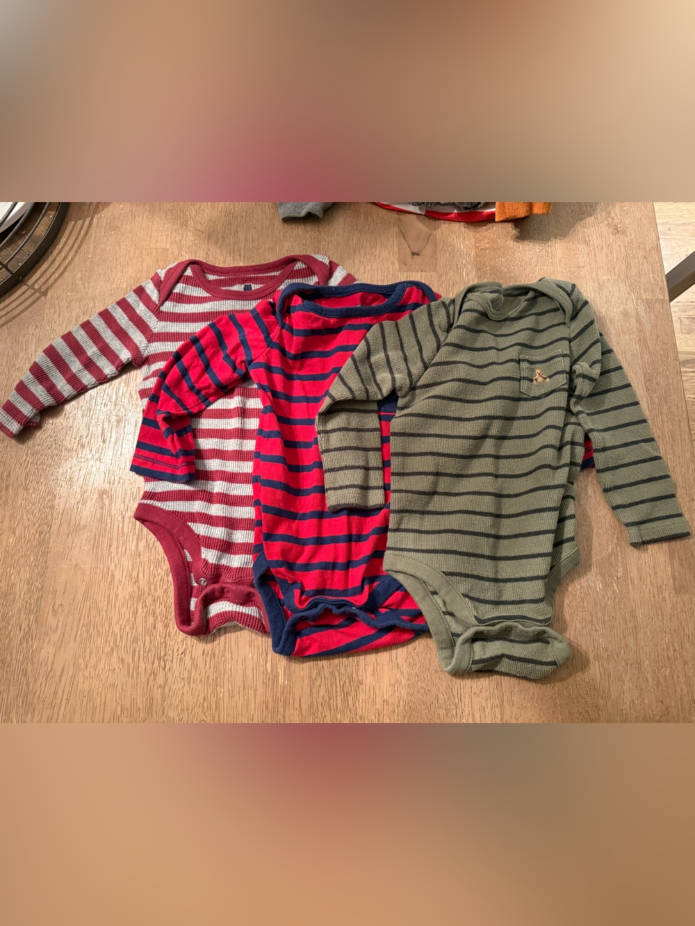Baby gap long sleeve onesies and shirt 6-12 months